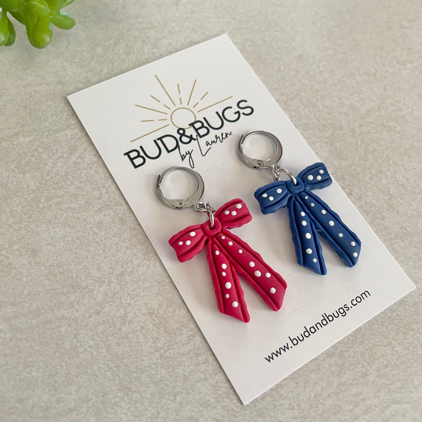 American Bow Huggies