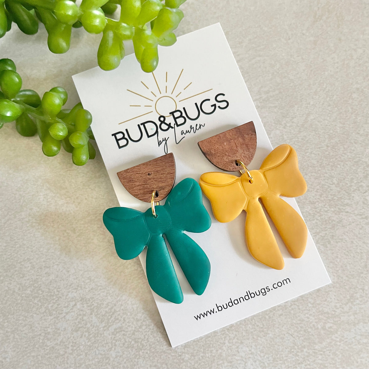 Green & Gold Large Bow Drops