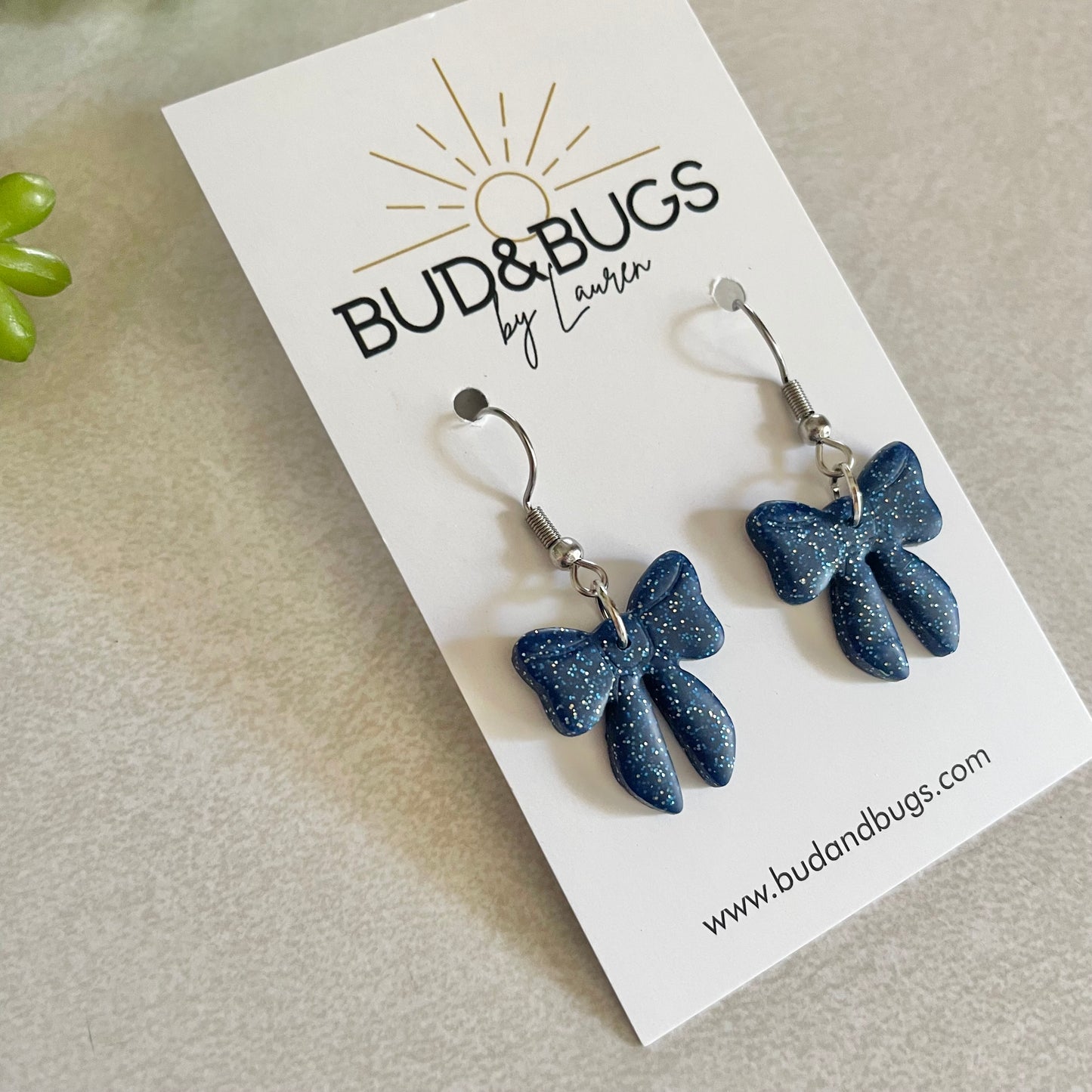 Small Bow Dangles