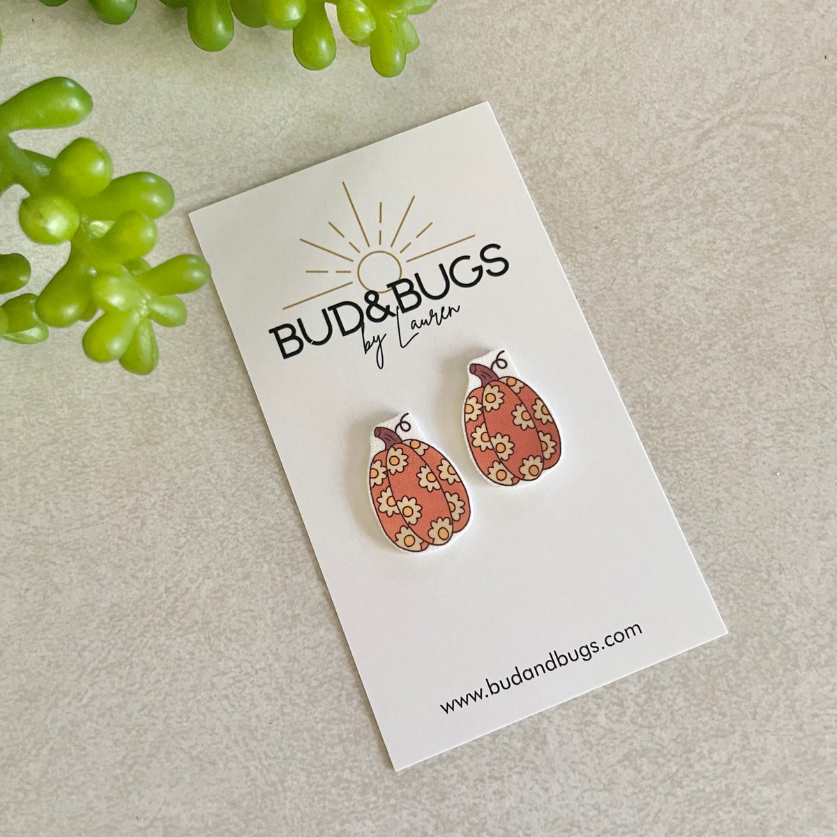Groovy Pumpkin Studs