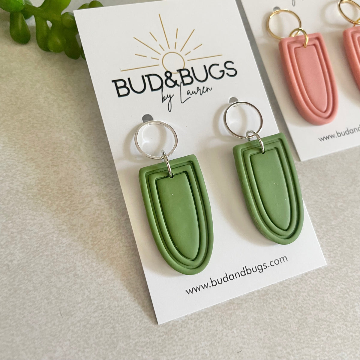 Matte Arch Drops