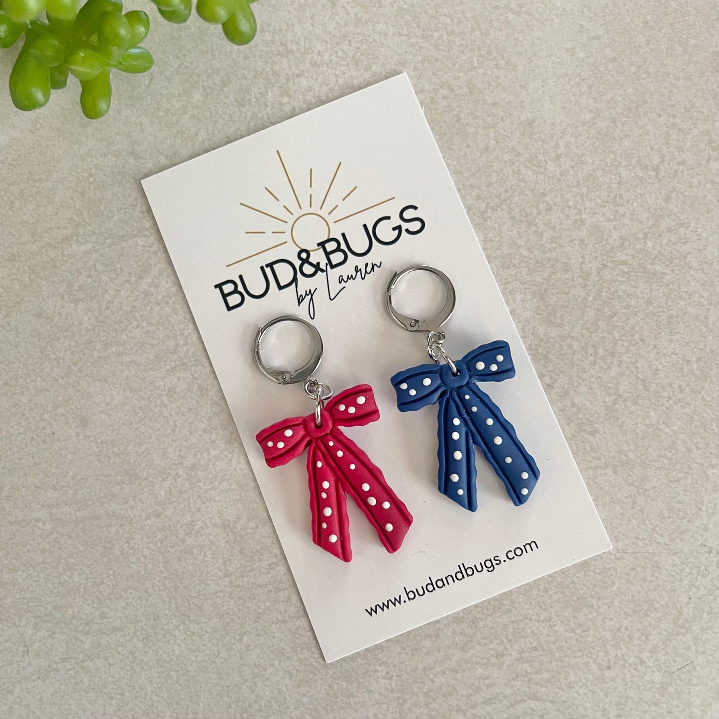 American Bow Huggies