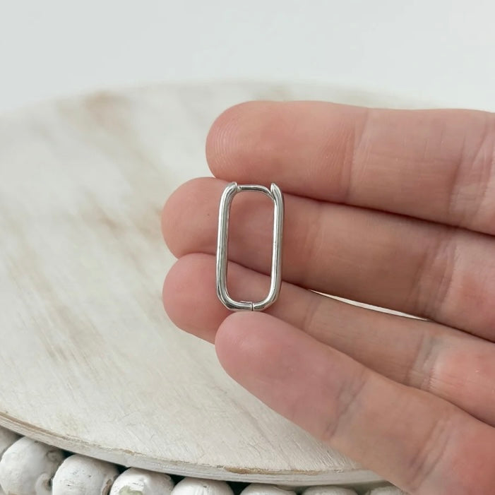 Oval Huggie